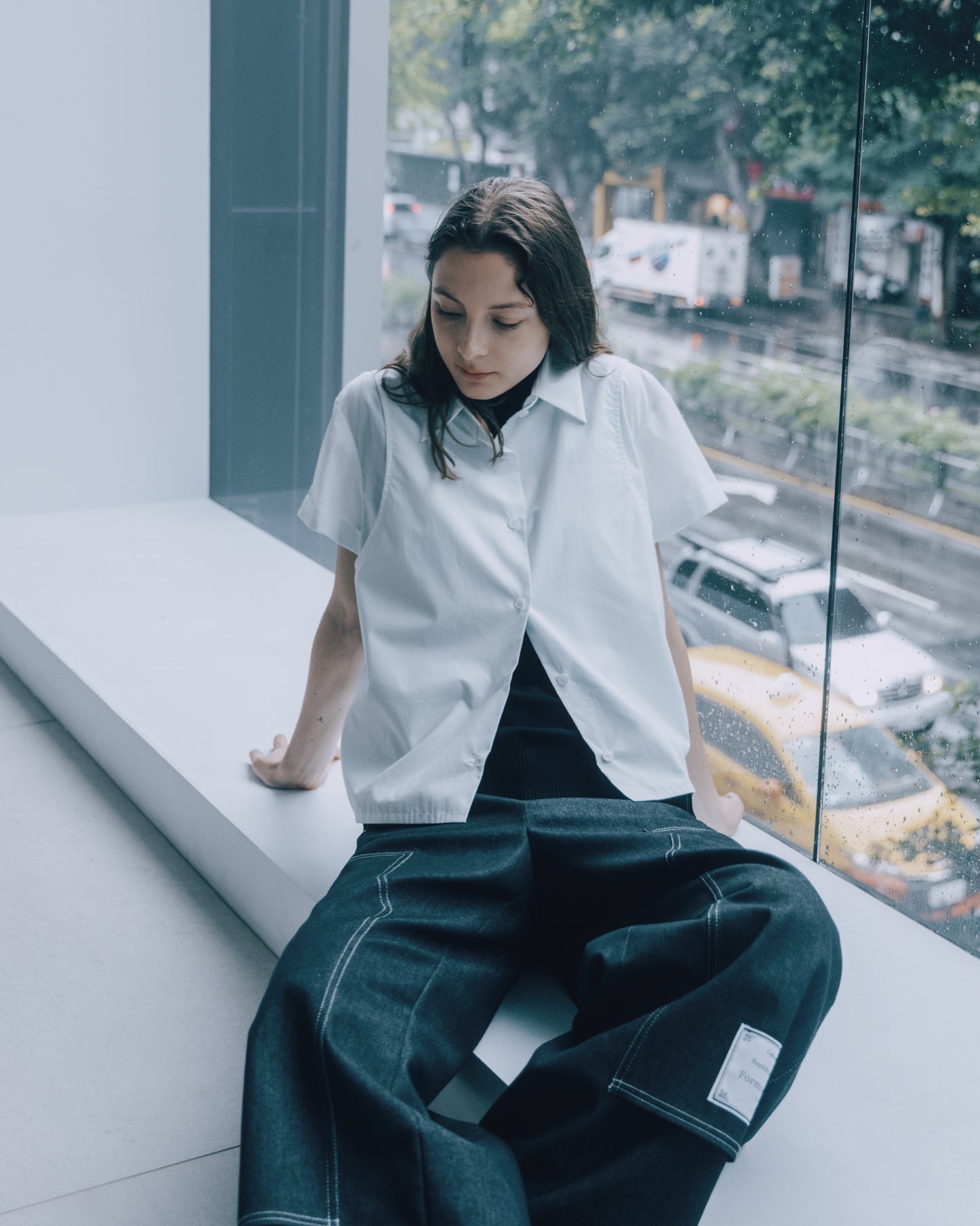 Fake Two-Piece Layered Short-Sleeved Shirt (Light Blue)