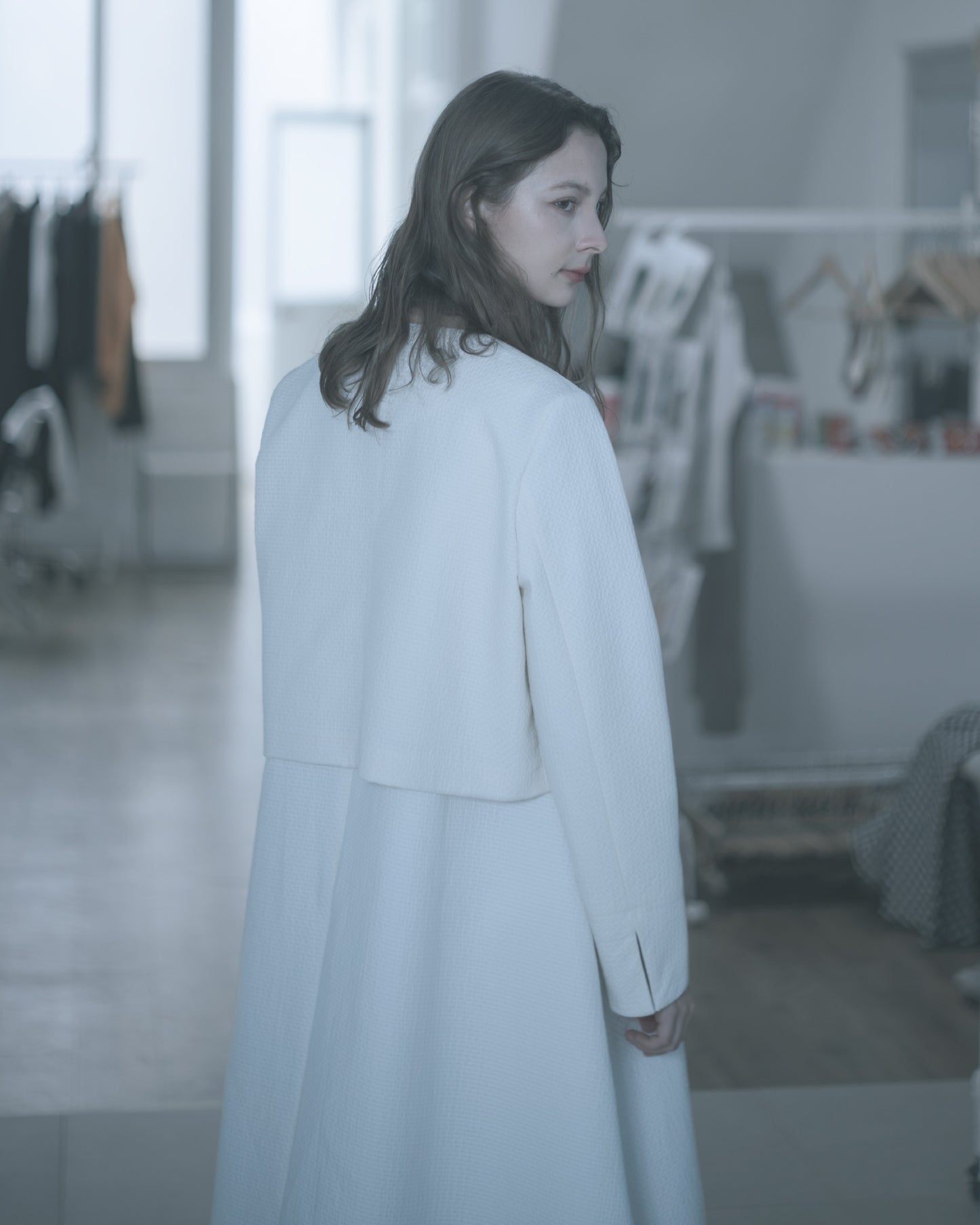 Double-sided textured A-line dress (white)
