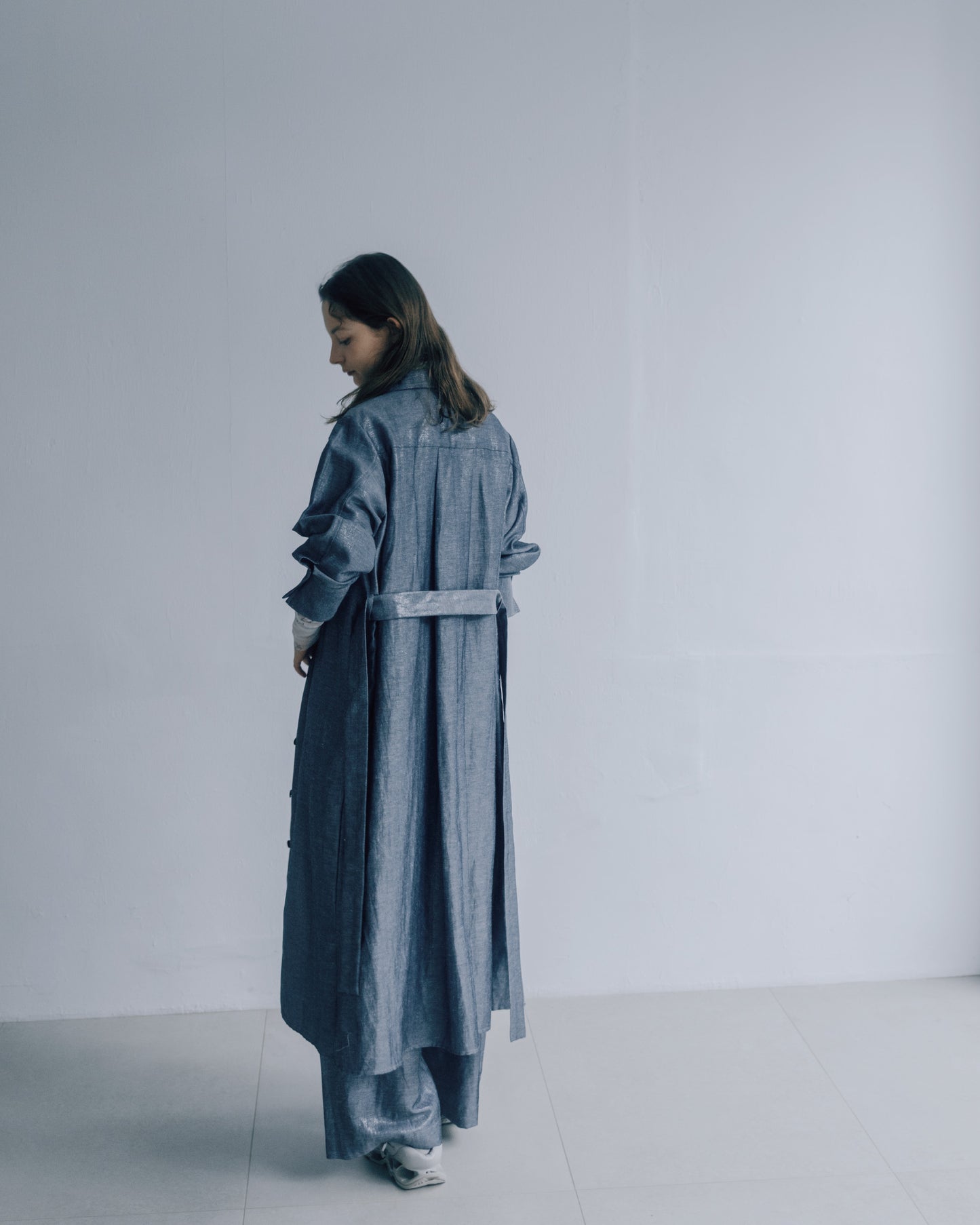 Shiny silver onion twill long dress