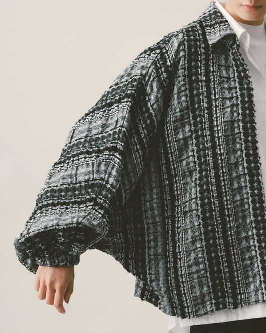 黑灰色條紋外套