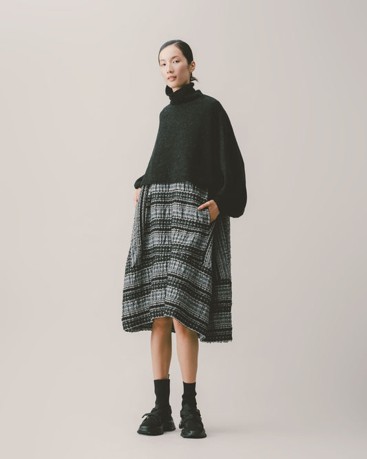 黑灰條無袖洋裝