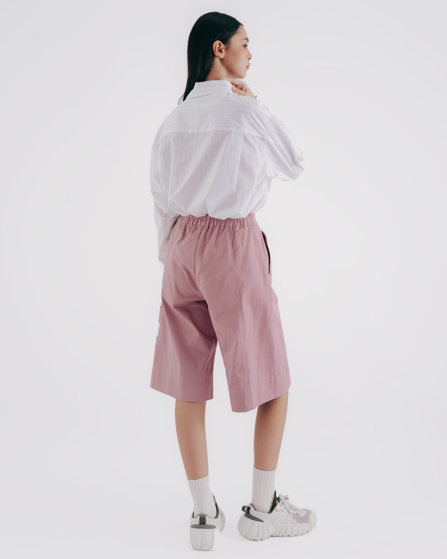 Multi-cut denim shorts (pink)