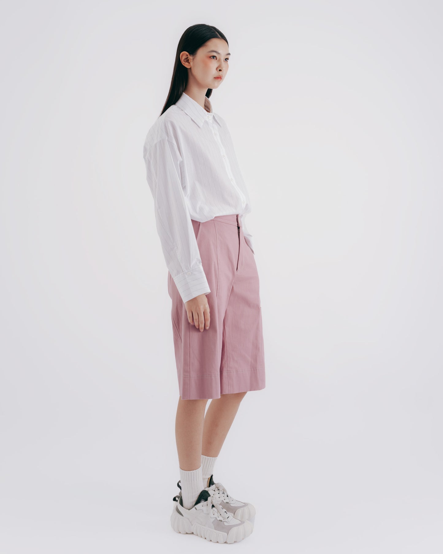 Multi-cut denim shorts (pink)