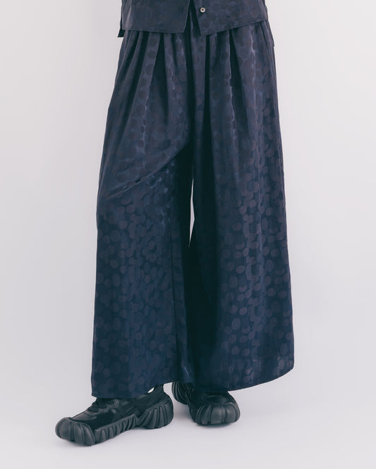 絲棉混紡圓點鬆緊落地褲(深藍)