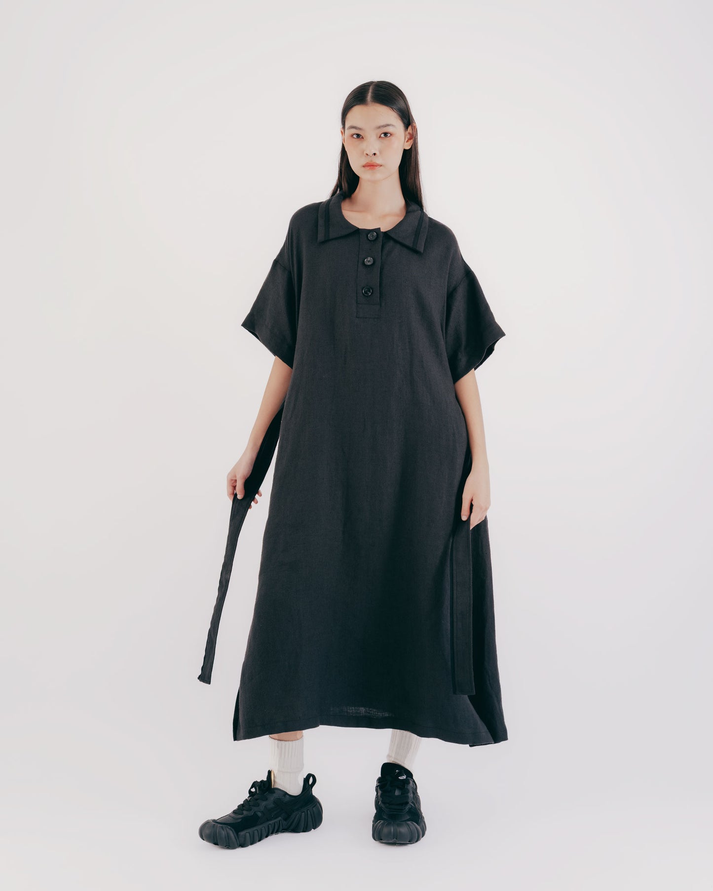 Black and gray linen drop shoulder loose short-sleeved dress