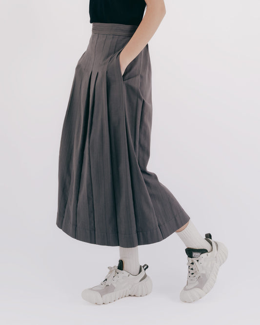 灰條織紋百褶長裙