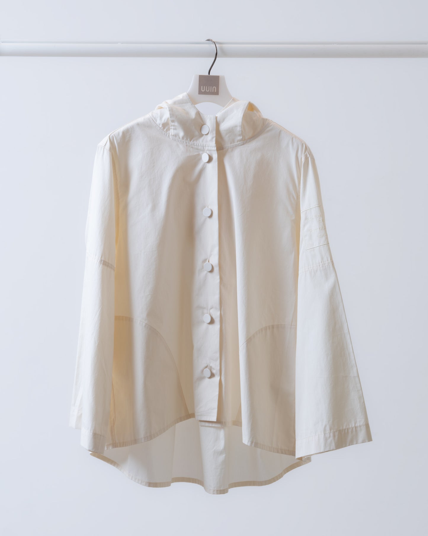Textured pure cotton hooded windbreaker (off-white)