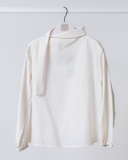 一體式綁脖領帶上衣(米白)