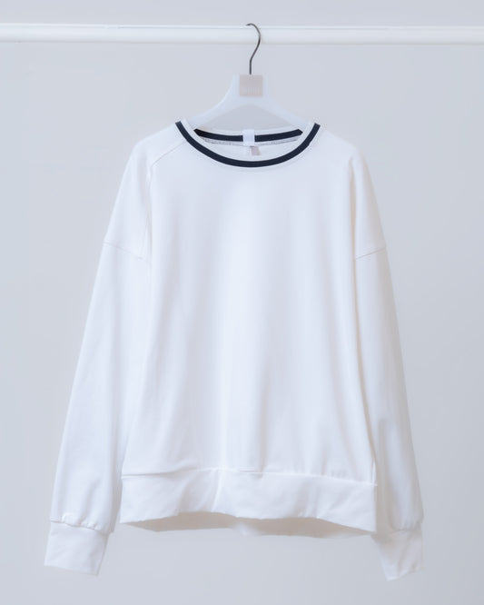 極簡寬鬆圓領長袖上衣