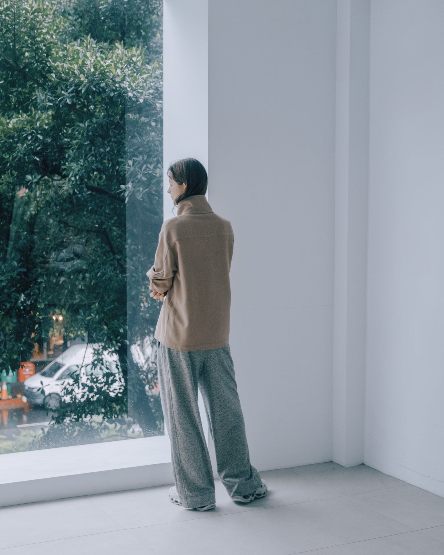 斜紋排釦高領上衣(卡其)