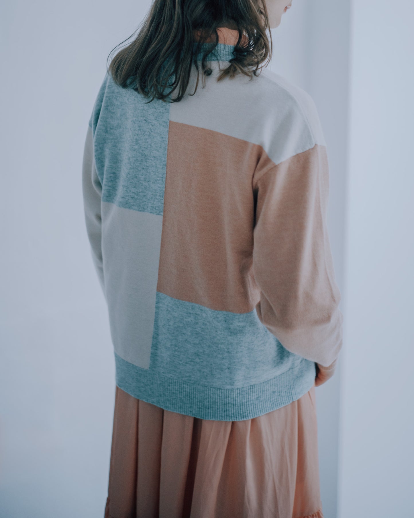 色塊拼接長袖針織上衣(彩色)