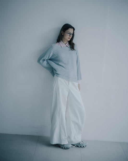 橫紋寬版針織上衣(淺灰)