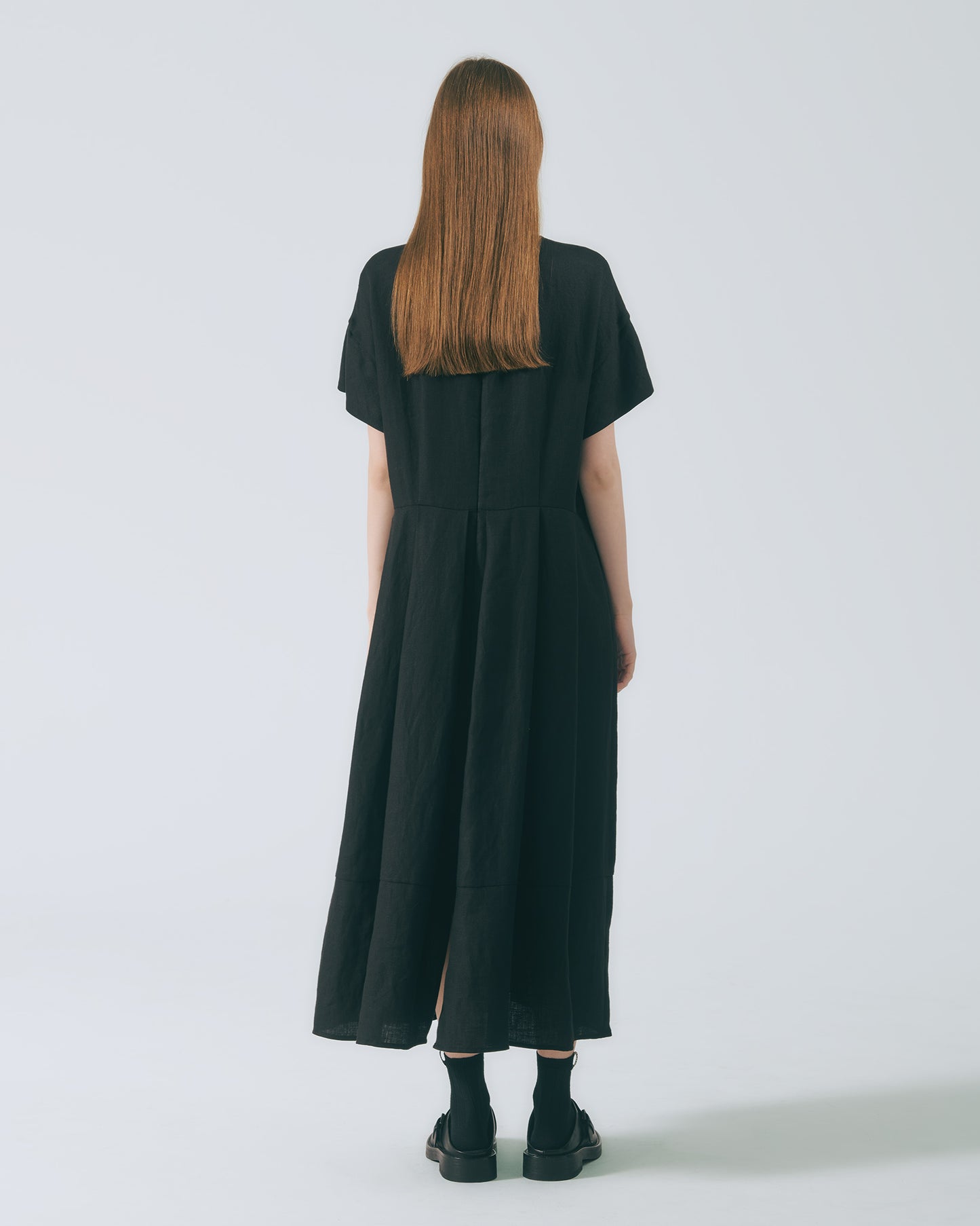 拼接打摺寬袖長洋裝(黑色)