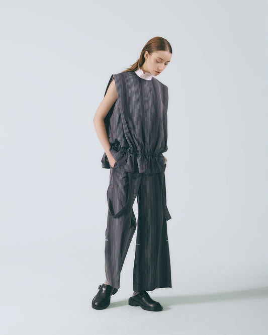 細褶鬆緊收腰無袖上衣(深藍條)