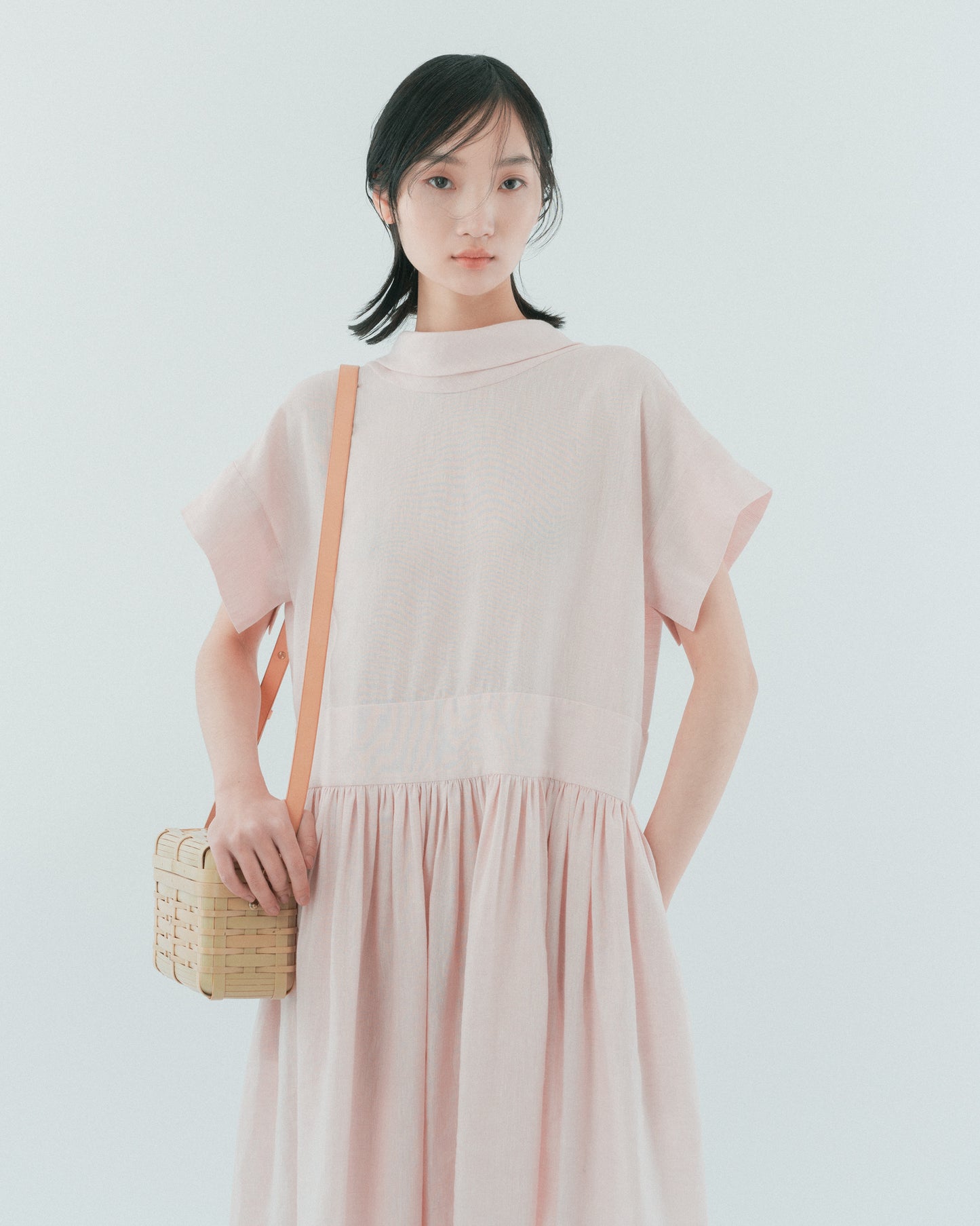 Pink linen long-sleeved dress