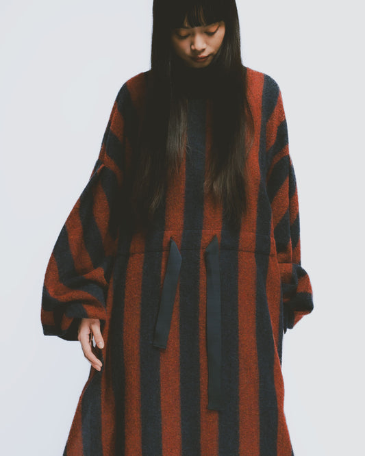 慵懶感羊毛撞色直條洋裝