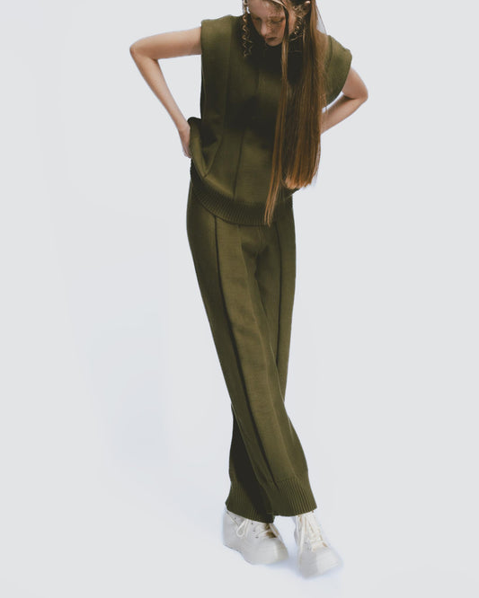 厚磅粗針坑條寬褲 (墨綠)