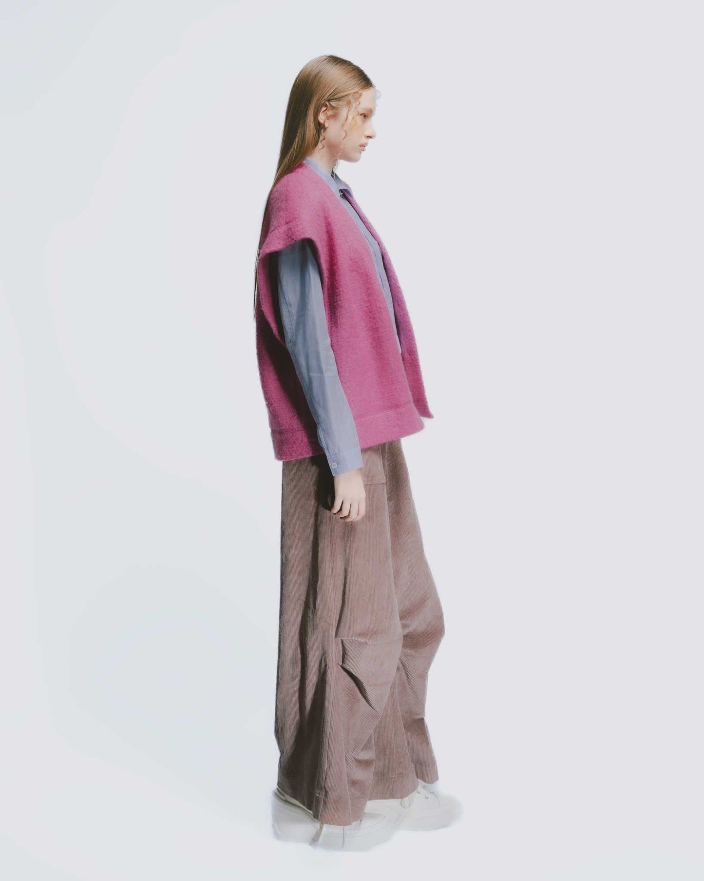 Corduroy Knee-Pleated Wide-Band Cargo Pants (Brown)
