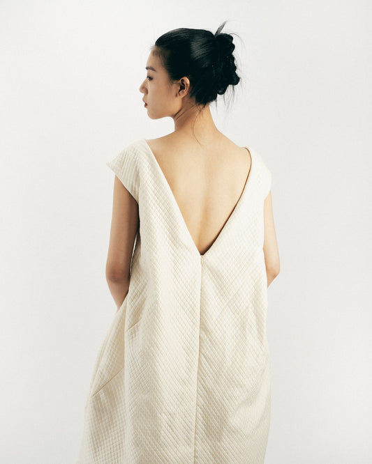 米菱格船領洋裝