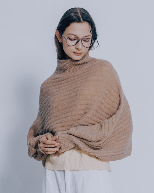 高領橫紋寬袖針織上衣(駝色)