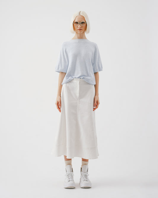 Blue loose short-sleeved knitted top