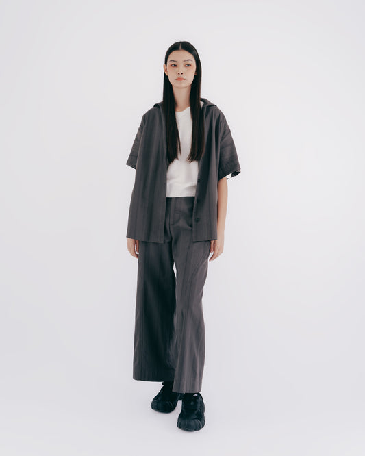 Textured Streamline Cut Wide-Band Pants (Gray Stripes)
