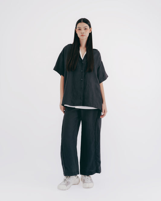 Unisex V-neck short-sleeved shirt (black and gray) 