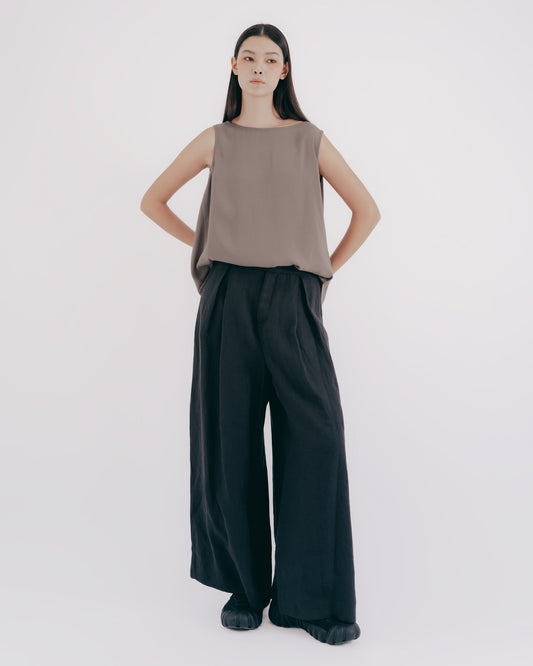 Textured Matte Boat Neck Sleeveless Tank Top 
