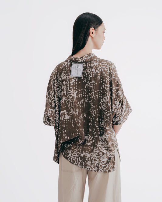 Gray-green patterned stand-up collar and long-sleeved top 
