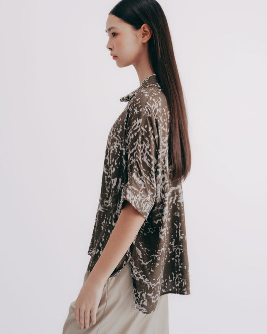 Gray-green patterned stand-up collar and long-sleeved top 