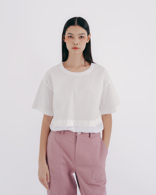 Wide-cut Fake Two-Piece Layered T-Shirt (White)