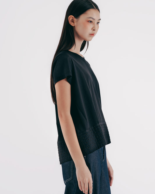 Jacquard Hem Paneled Knit Top (Black) 