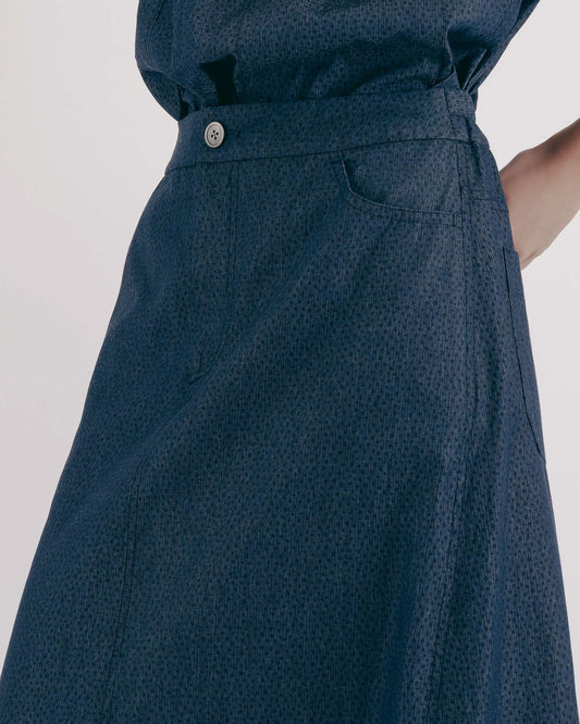 Raindrop jacquard asymmetrical midi skirt