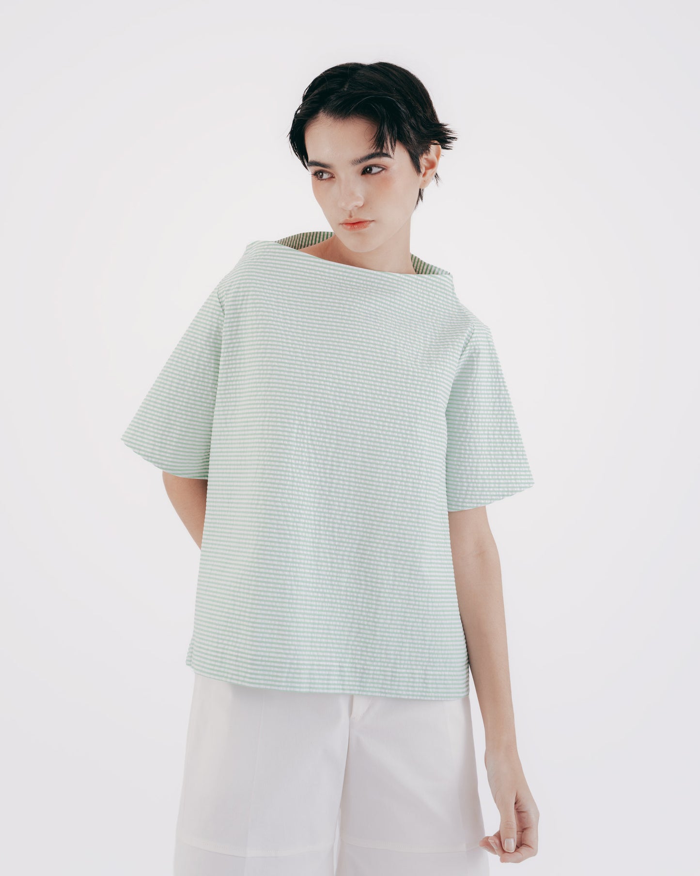 Striped funnel neck structured top 