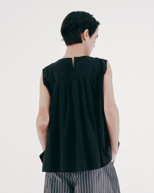 Pleated Umbrella Sleeveless Top (Black) 