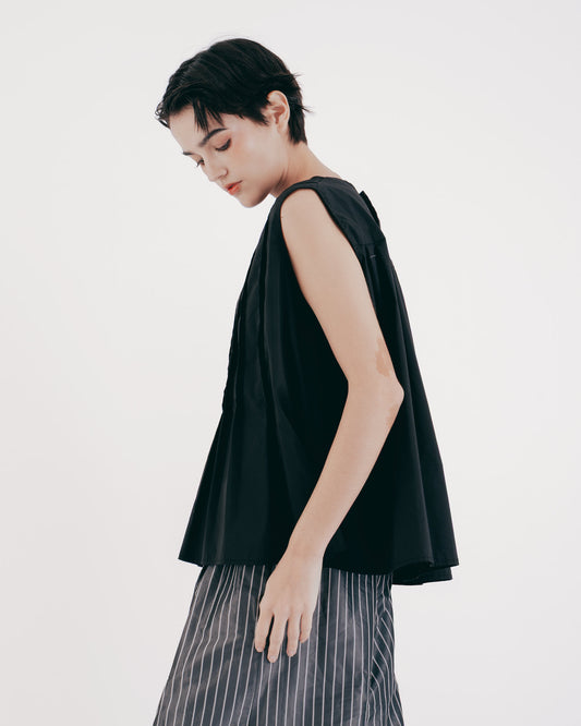 Pleated Umbrella Sleeveless Top (Black) 