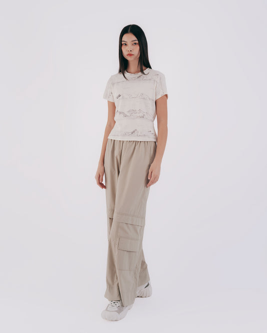 FORMOSA Printed Fitted Short-Sleeved Top (Mountain View) 