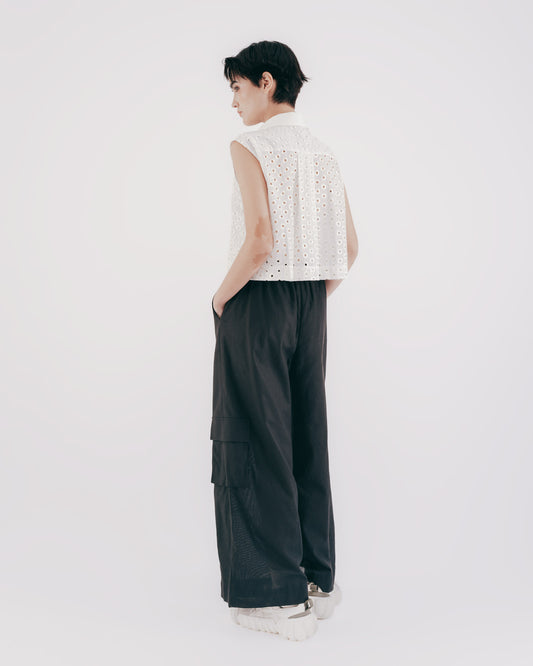 Japanese-style hole jacquard short sleeveless top (white) 