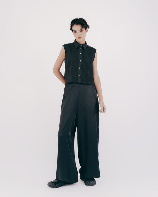 Japanese-style hole jacquard short sleeveless top (black) 