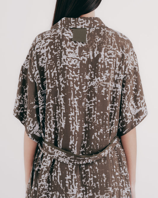 Gray-green patterned drop-shoulder loose short-sleeved dress 
