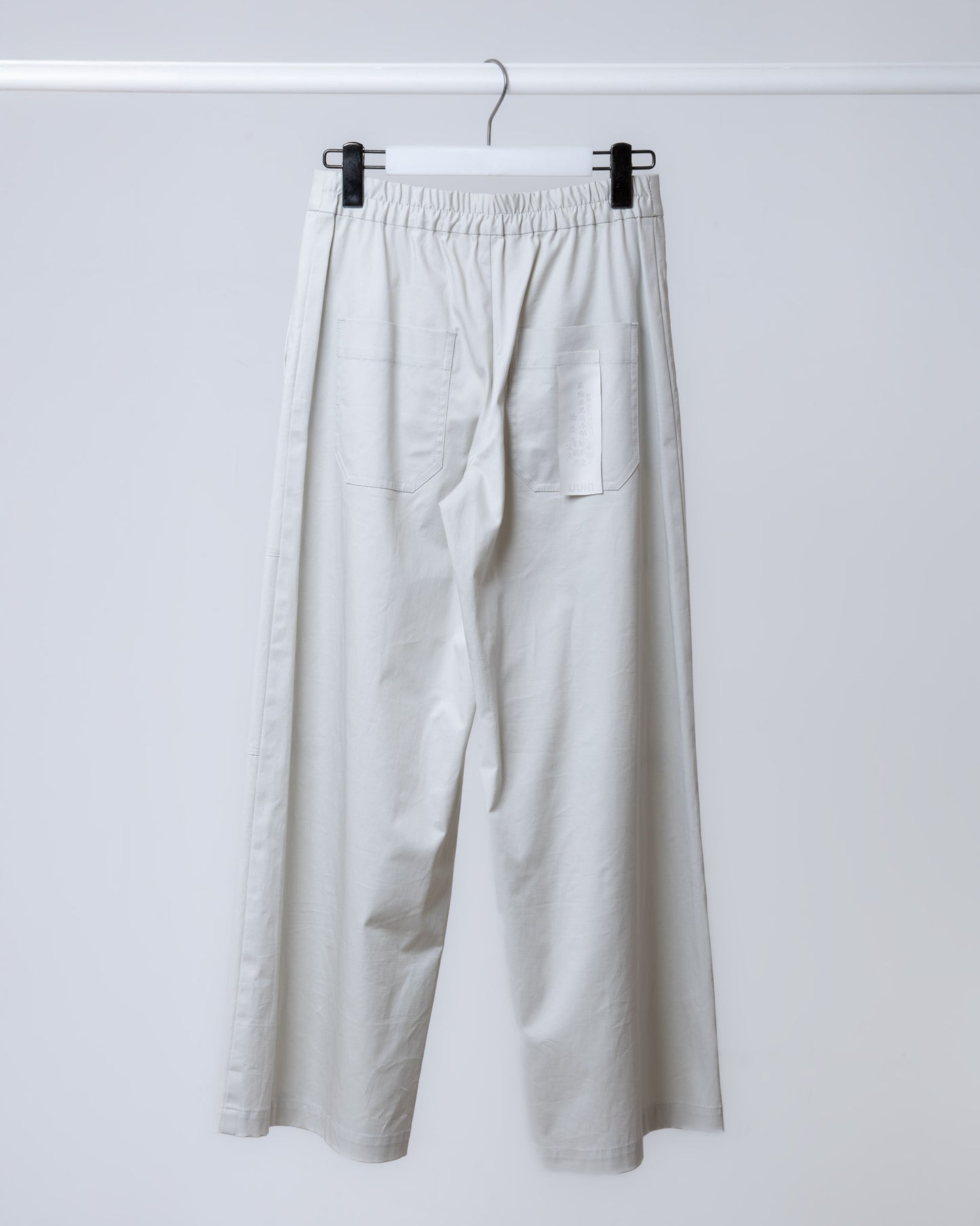 結構感拼接寬版長褲(灰色)