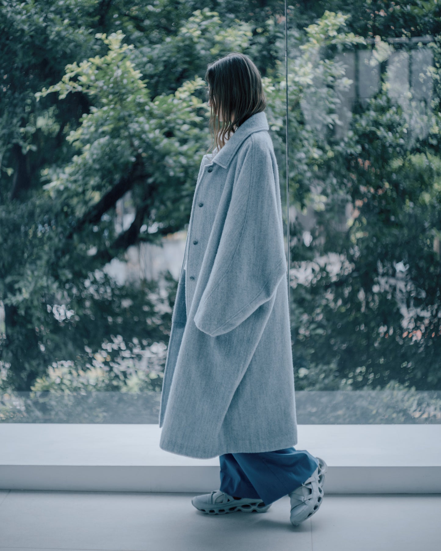 落肩長版毛呢大衣(淺灰)