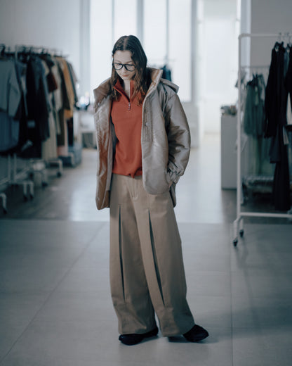 結構剪裁立領上衣(磚紅)