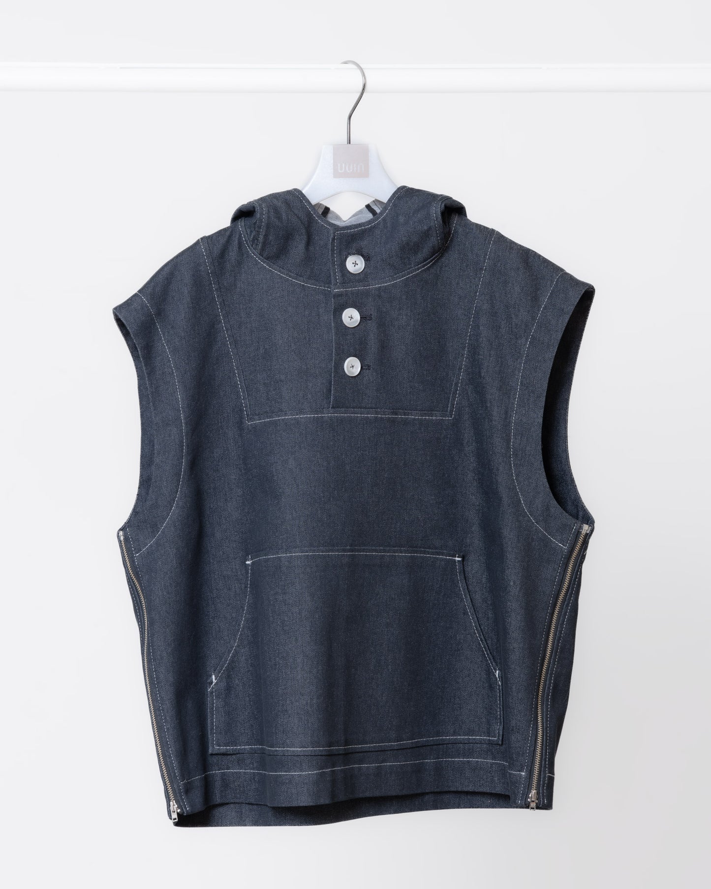 立體剪裁連帽牛仔背心(黑色)