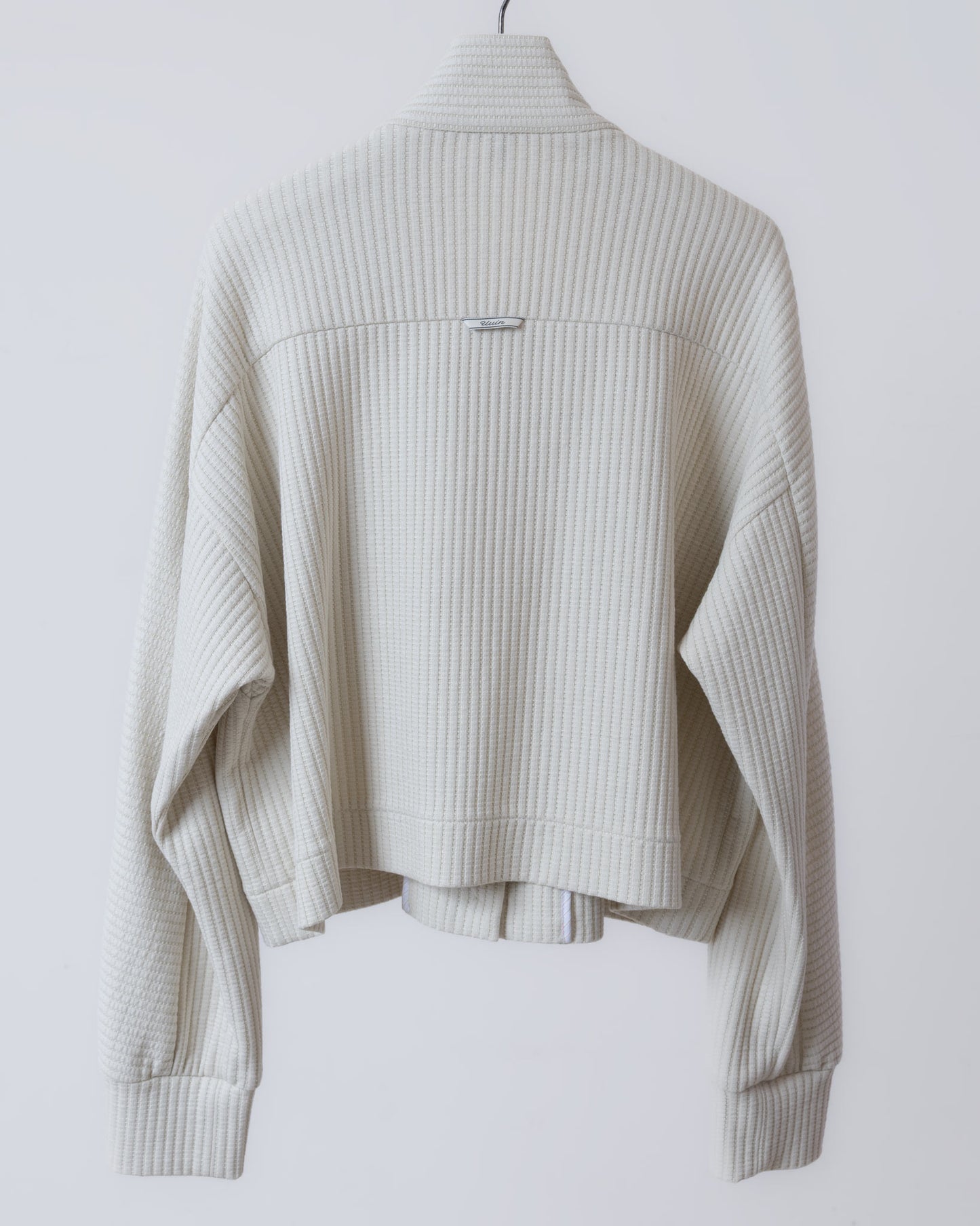 立領貼袋織紋外套(米黃)