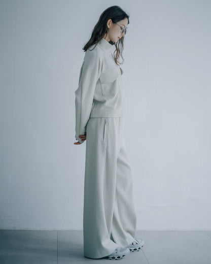 立領貼袋織紋外套(米黃)