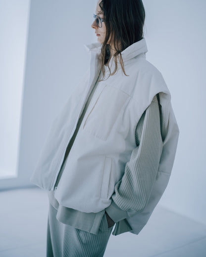 立領燈芯絨鋪棉背心(白色)