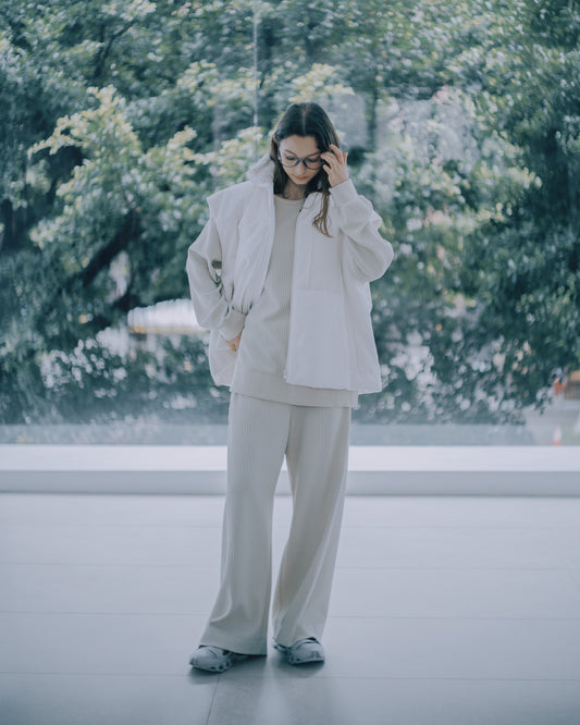 立領燈芯絨鋪棉背心(白色)