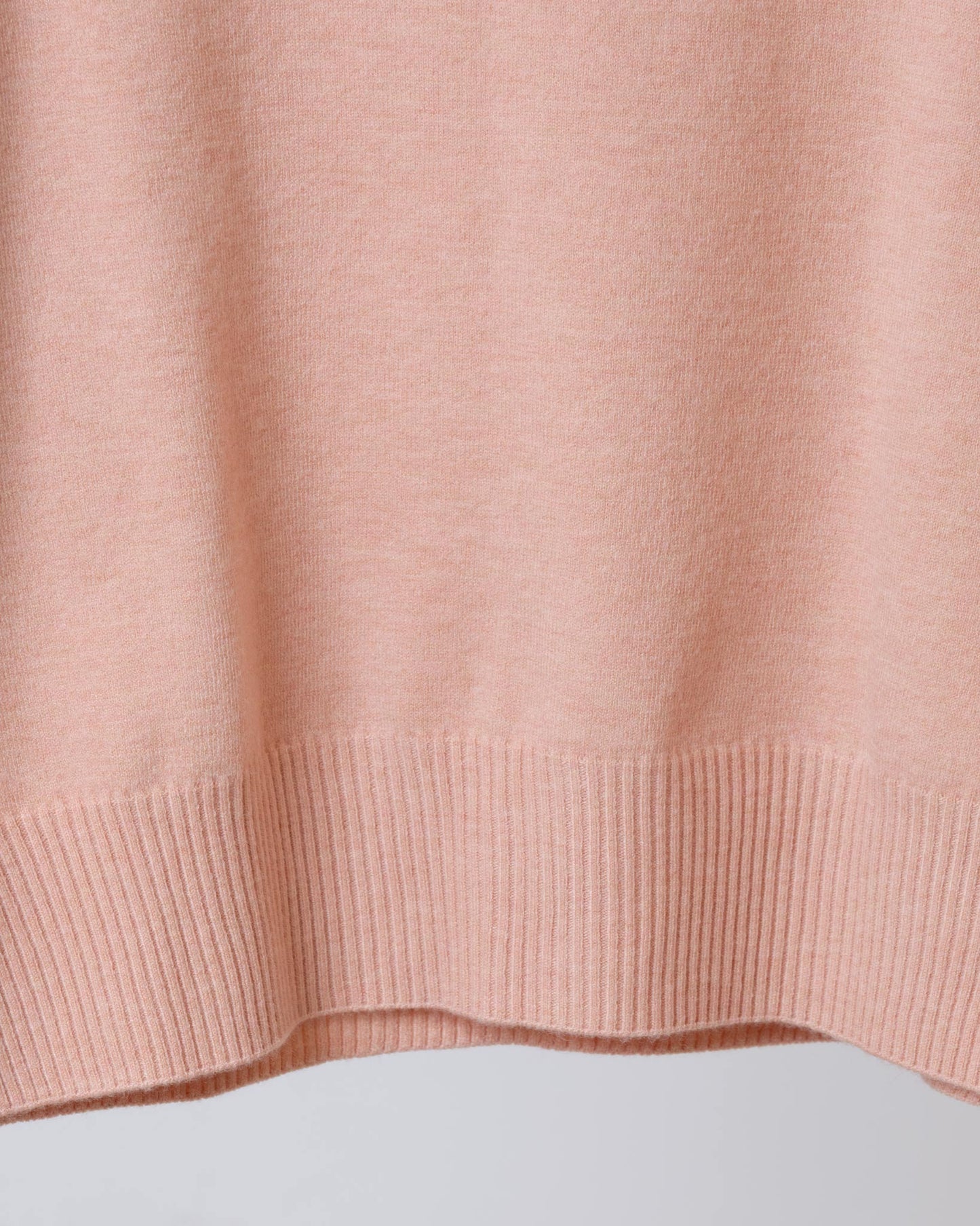 一體成型寬版連袖高領上衣(粉色)