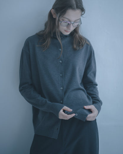 小高領針織開襟衫(鐵灰)